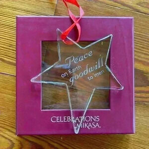 Mikasa Christmas Holiday Ornament "Peace On Earth Good Will To Men"....2013